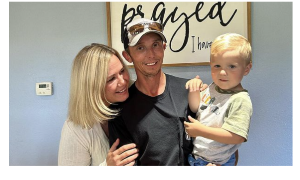 Zware kritiek op vrouw die baby van ex-vrouw van haar man adopteert