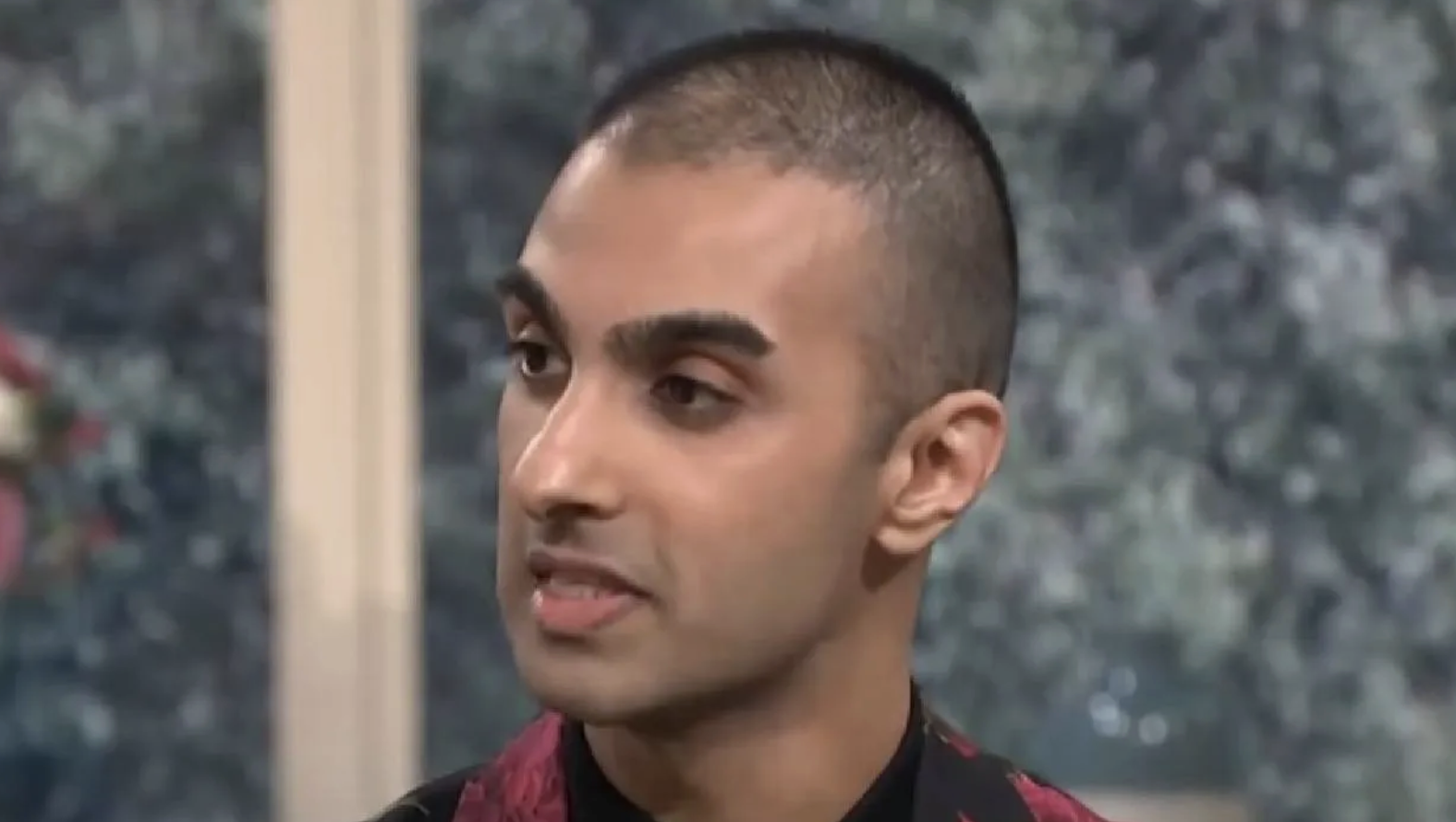 Bekende waarzegger deelt verontrustende voorspelling voor het komende jaar