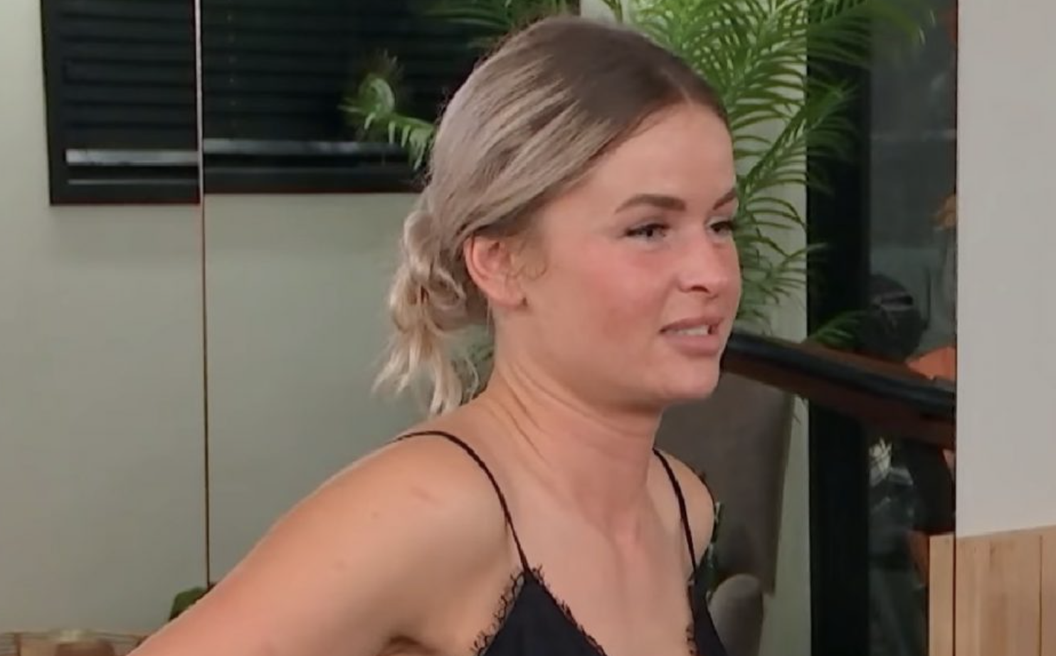 Veel aandacht voor LLDL-deelneemster door opvallende outfit