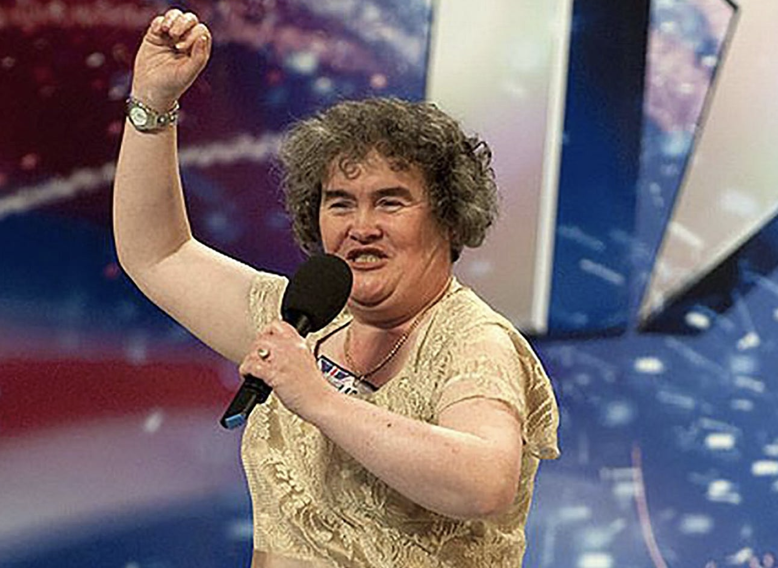 Susan Boyle (65) verbijstert iedereen met nieuw uiterlijk en is niet meer te herkennen