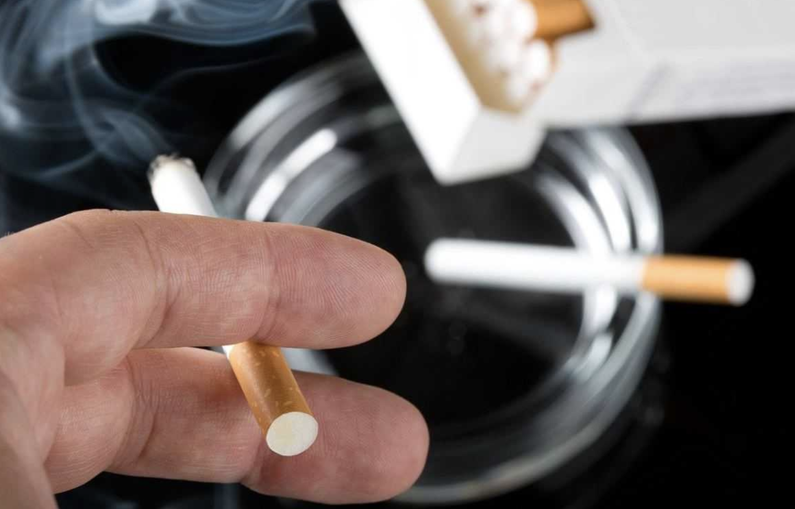 Overheid neemt drastisch besluit: rokers worden opnieuw geraakt