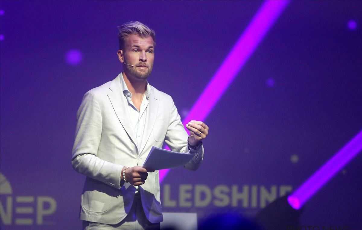 Ruben Van Gucht haalt keihard uit na beslissing van VRT